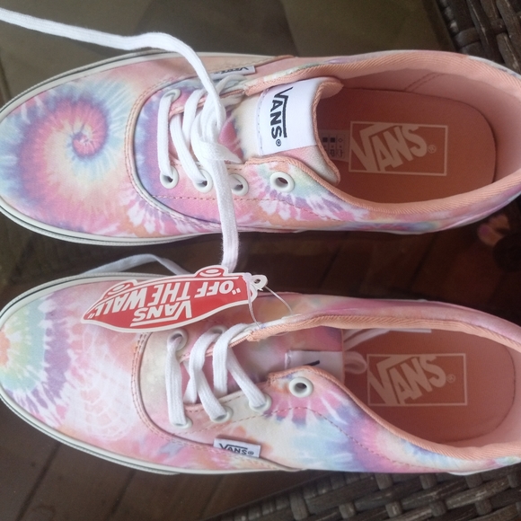 VANS Tie Dye - Picture 2 of 6